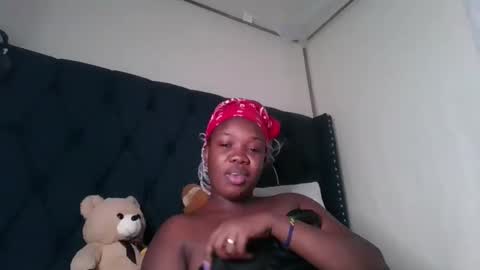 kitty_kerry online show from 4, 11, 2025