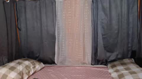 Snapshot of kitty_kim07 chatting on 15, 10, 2025 kitty_kim07 online show from 15, 10, 2025