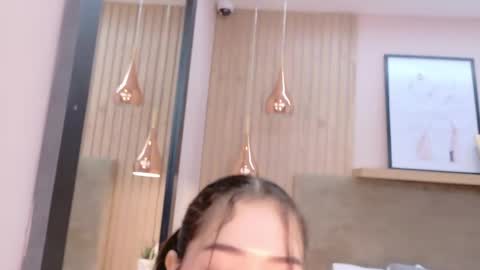 kitty_model online show from 2, 5, 2026