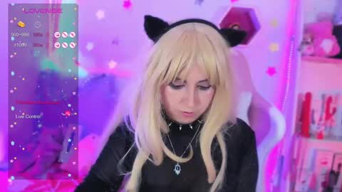 Snapshot of kitty_parker chatting on 22, 2, 2025 online show from 22, 2, 2025