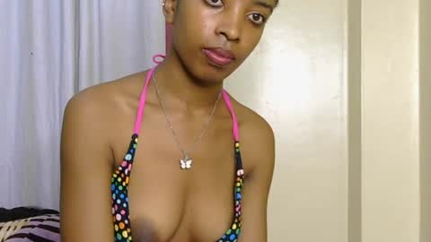 Snapshot of kitty_piee chatting on 17, 7, 2026 sugar plum online show from 17, 7, 2026