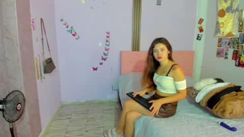 Snapshot of kitty_rose6147 chatting on 30, 6, 2026 kitty rose online show from 30, 6, 2026