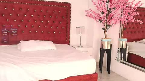 Snapshot of kitty_rouusse chatting on 13, 10, 2025 Kitty online show from 13, 10, 2025