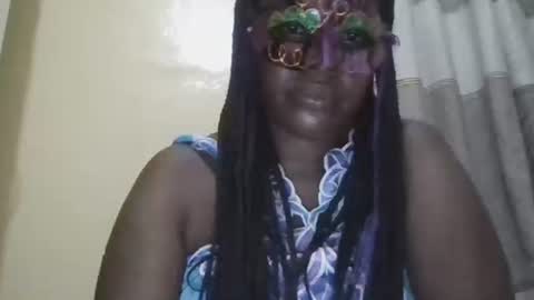 Snapshot of kitty_super chatting on 8, 10, 2025 kitty_super online show from 8, 10, 2025