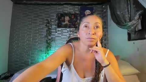 violet online show from 21, 10, 2025