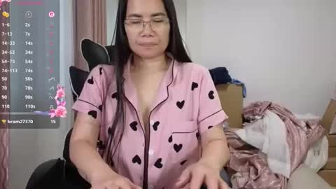 Snapshot of kittybabe0528 chatting on 13, 5, 2026 kittybabe0528 online show from 13, 5, 2026