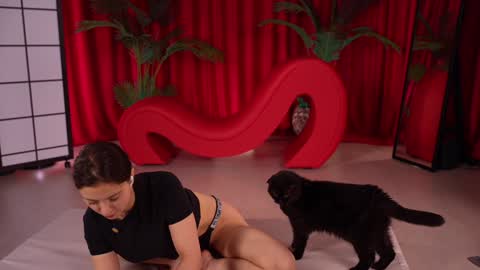 Katya online show from 23, 10, 2025