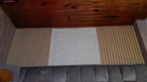 kittyhouse_hs online show from 8, 3, 2025