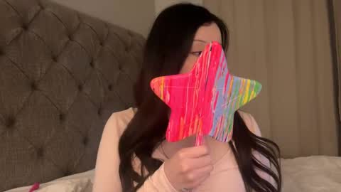 mia online show from 21, 12, 2024