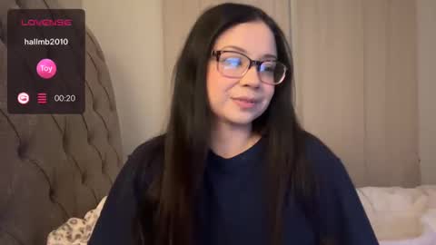 mia online show from 30, 12, 2024