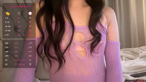 mia online show from 30, 1, 2025