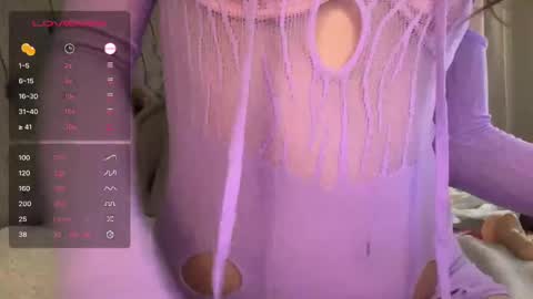 mia online show from 30, 1, 2025