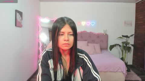 Snapshot of kittystart_tay chatting on 31, 12, 2024 Kitty online show from 31, 12, 2024