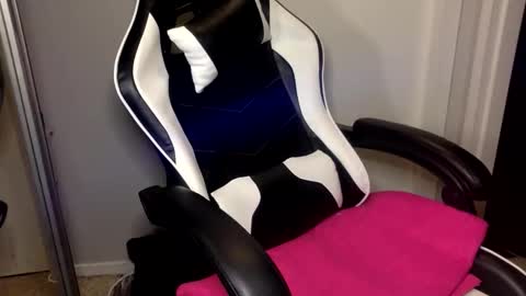 Snapshot of kittysub6969 chatting on 5, 11, 2025 Kitty Sub online show from 5, 11, 2025