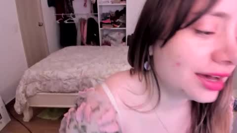 Snapshot of kittywantslove23 chatting on 26, 4, 2026 kittywantslove23 online show from 26, 4, 2026