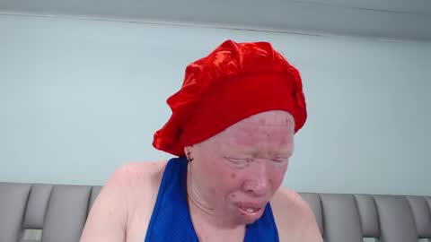 kittywhiteass online show from 21, 9, 2025