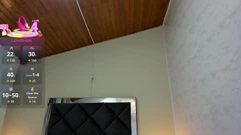 Snapshot of kittyy_babee chatting on 28, 10, 2025 kitty online show from 28, 10, 2025