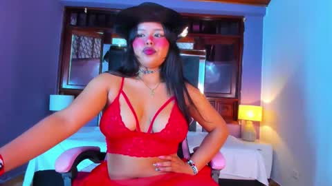 Snapshot of kittyy_babee chatting on 31, 10, 2025 kitty online show from 31, 10, 2025