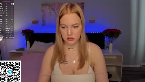 Snapshot of kittyy_cuttie chatting on 26, 9, 2025 kittyy online show from 26, 9, 2025