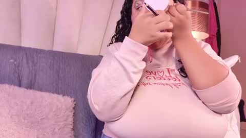 Snapshot of kity_hill chatting on 22, 6, 2026 Kitty Hill online show from 22, 6, 2026