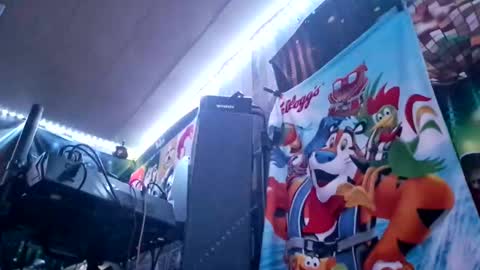 Snapshot of kiveuxmakeu chatting on 18, 9, 2025 kiveuxmakeu online show from 18, 9, 2025