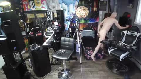 Snapshot of kiveuxmakeu chatting on 7, 11, 2025 kiveuxmakeu online show from 7, 11, 2025