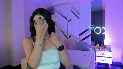 Snapshot of kiwi_lov23 chatting on 28, 11, 2025 Kiwi online show from 28, 11, 2025