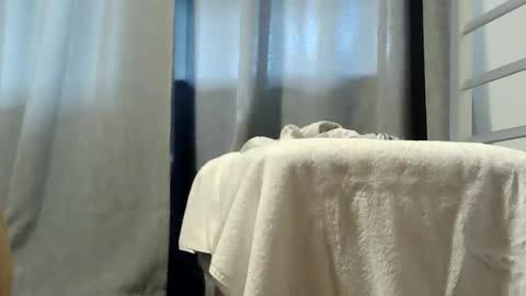 kiwibulge123 online show from 3, 3, 2026