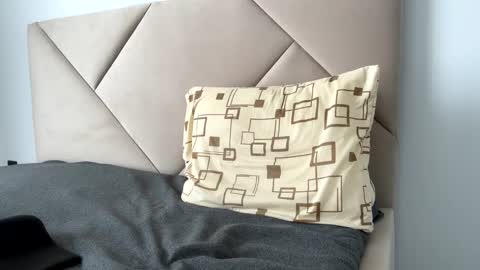 kiwigray online show from 9, 2, 2025