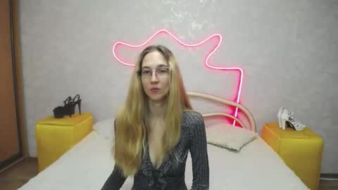 Klary online show from 27, 9, 2025