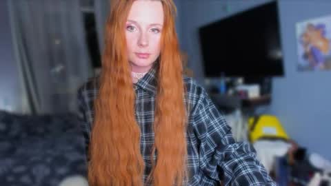 Snapshot of klementinagirl chatting on 20, 5, 2026 Klementinafanslyklementina6661 online show from 20, 5, 2026