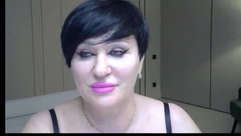 kleo901854860422 online show from 25, 4, 2026