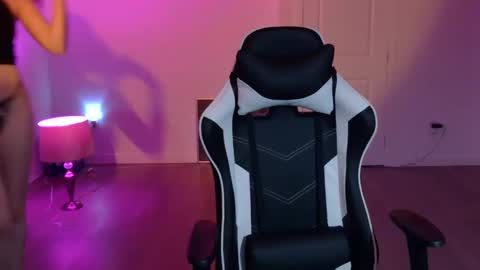 Snapshot of kleokills chatting on 12, 12, 2024 kleokills online show from 12, 12, 2024