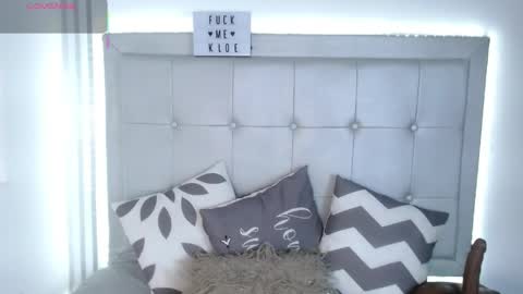 kloe__watson online show from 25, 4, 2026