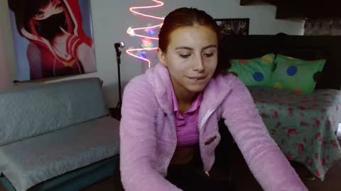 Kloe deker online show from 9, 12, 2024