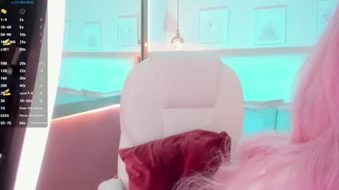 Snapshot of kloe_raize chatting on 17, 12, 2024 Kloe online show from 17, 12, 2024