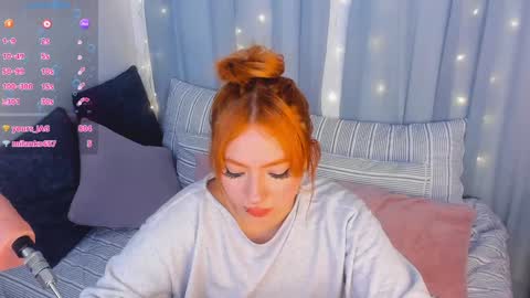 Snapshot of kloe_raize chatting on 5, 2, 2025 Kloe online show from 5, 2, 2025