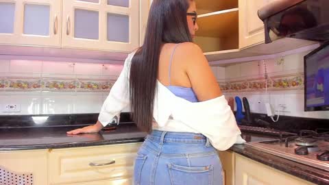 SOPHIA RIVERA online show from 1, 4, 2026