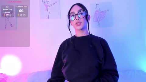 Snapshot of klohewilliams chatting on 3, 12, 2025 klohe Williams online show from 3, 12, 2025