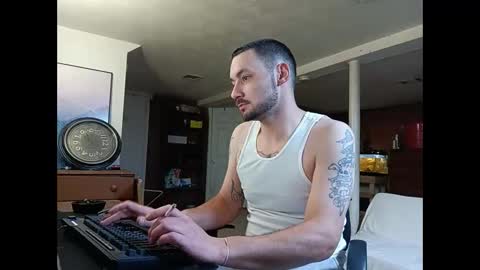 LOUiViLAN online show from 2, 1, 2025