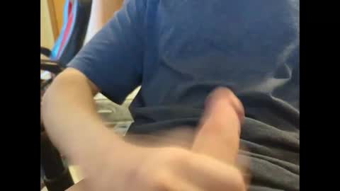 kniloc online show from 18, 2, 2025