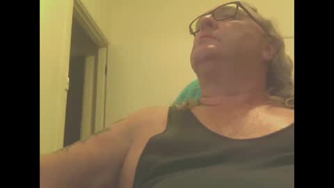 knobout online show from 28, 1, 2025