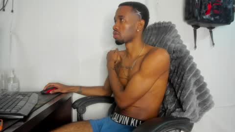 Snapshot of kofi_exotic_ chatting on 9, 5, 2026 kofi online show from 9, 5, 2026