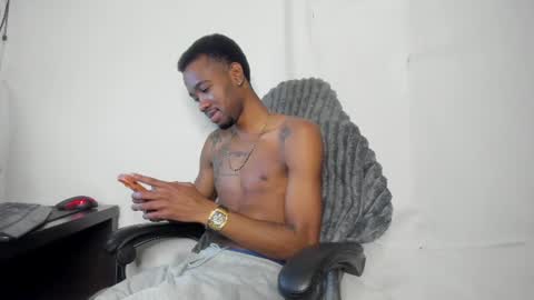 Snapshot of kofi_exotic_ chatting on 14, 7, 2026 kofi online show from 14, 7, 2026