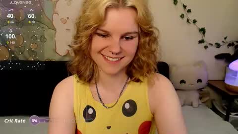 Snapshot of komorebbi chatting on 27, 4, 2026 Marta online show from 27, 4, 2026