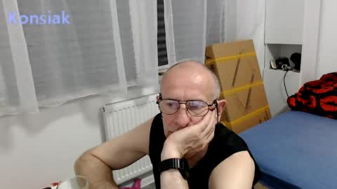 Komsiak online show from 5, 6, 2026
