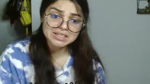 Snapshot of koranikky08 chatting on 12, 1, 2025 Karoll online show from 12, 1, 2025