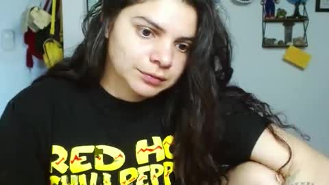 Snapshot of koranikky08 chatting on 1, 2, 2025 Karoll online show from 1, 2, 2025