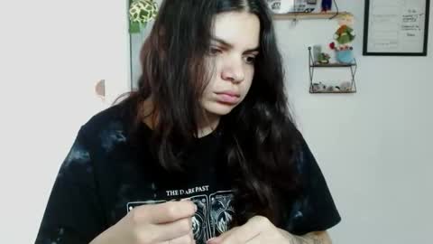 Snapshot of koranikky08 chatting on 14, 9, 2025 Karoll online show from 14, 9, 2025