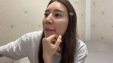 Snapshot of kortneycondello chatting on 4, 4, 2026 Nami online show from 4, 4, 2026